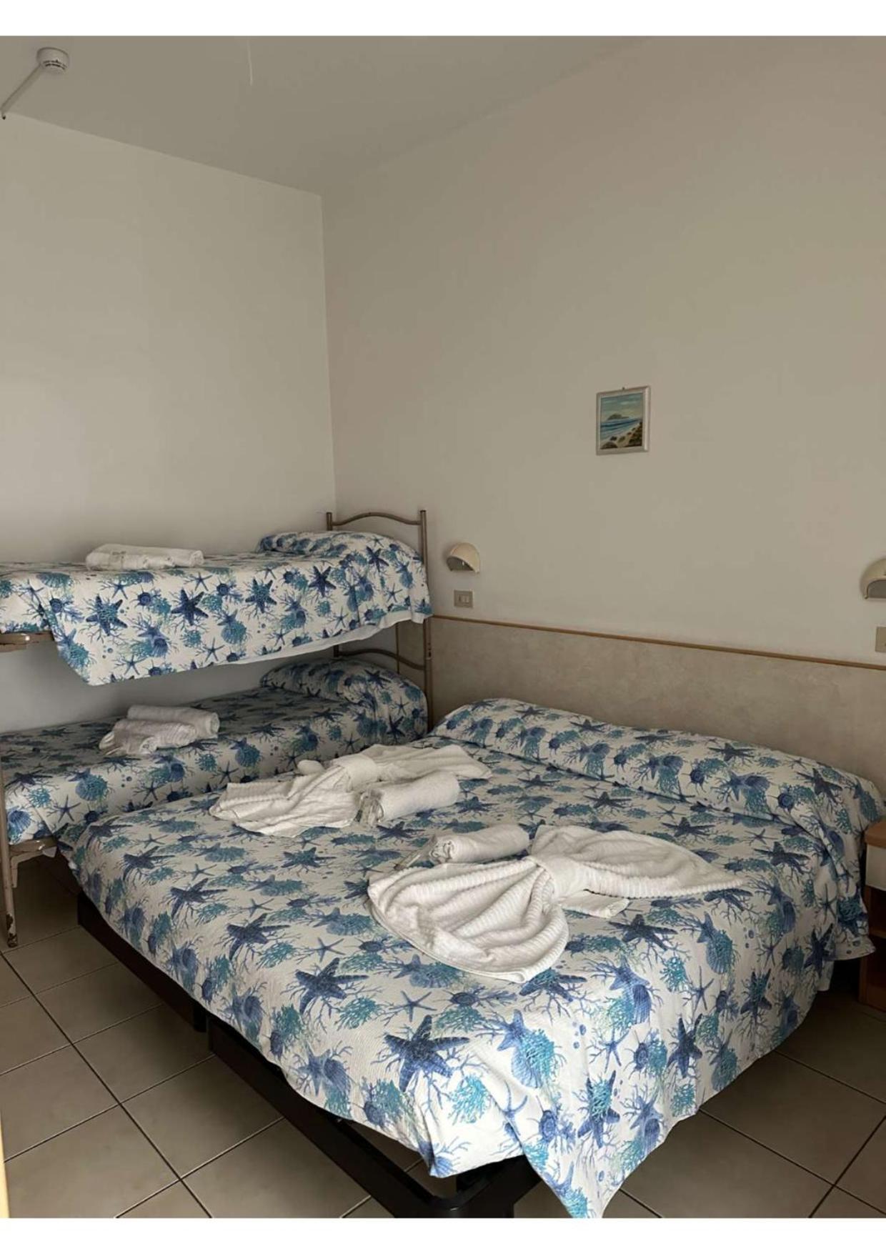 Hotel Vienna Rivazzurra Rimini Eksteriør bilde