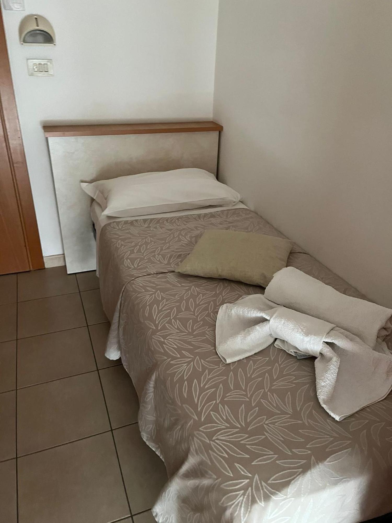 Hotel Vienna Rivazzurra Rimini Eksteriør bilde