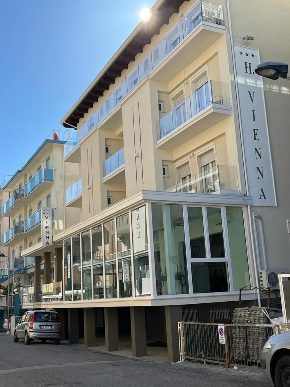 Hotel Vienna Rivazzurra Rimini Eksteriør bilde